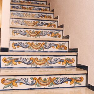 TC061 Decorado escaleras
